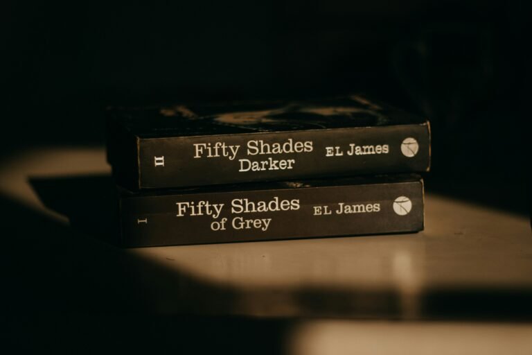 Fifty shades of grey tome 1 by E.L. James